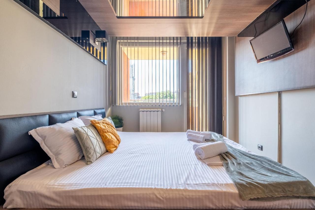 Deja Vu, Cozy & Quiet 1 Bdr Apt Fast Wi-Fi Sofia Eksteriør billede